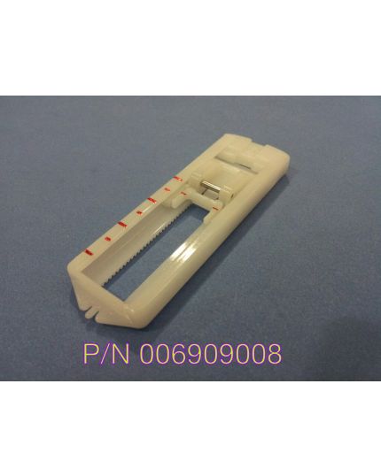 BUTTONHOLE FOOT - 006909008